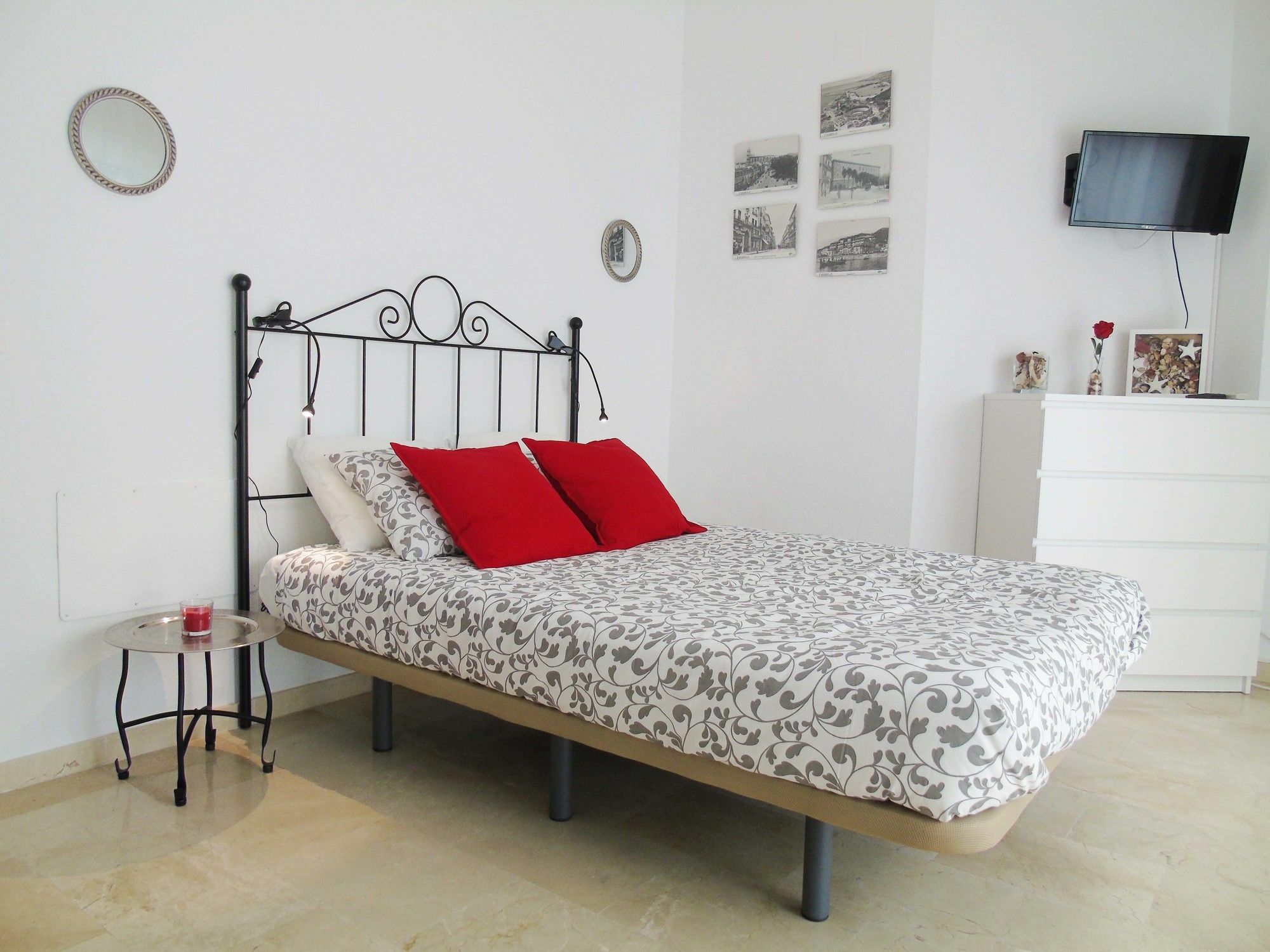 A&N Loft Merced Recently Renovated Малага Екстериор снимка